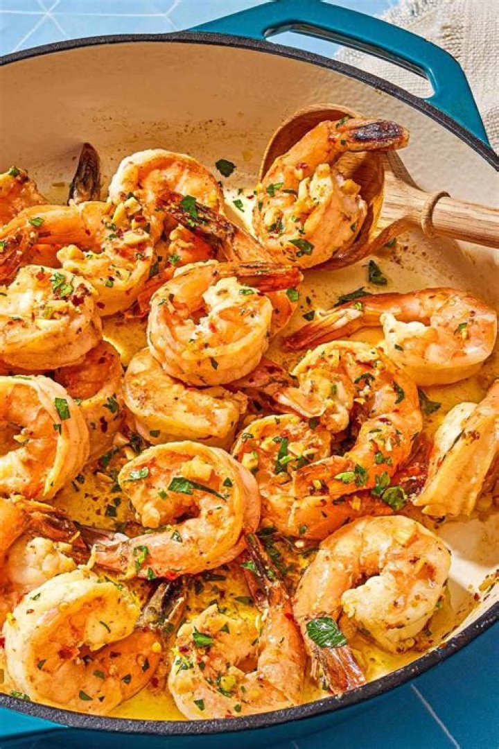 What Do Shrimp Eat - How To Discuss